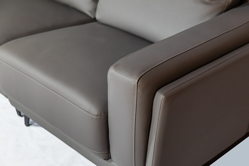 Ghế sofa văng da cao cấp chân sắt sang trọng